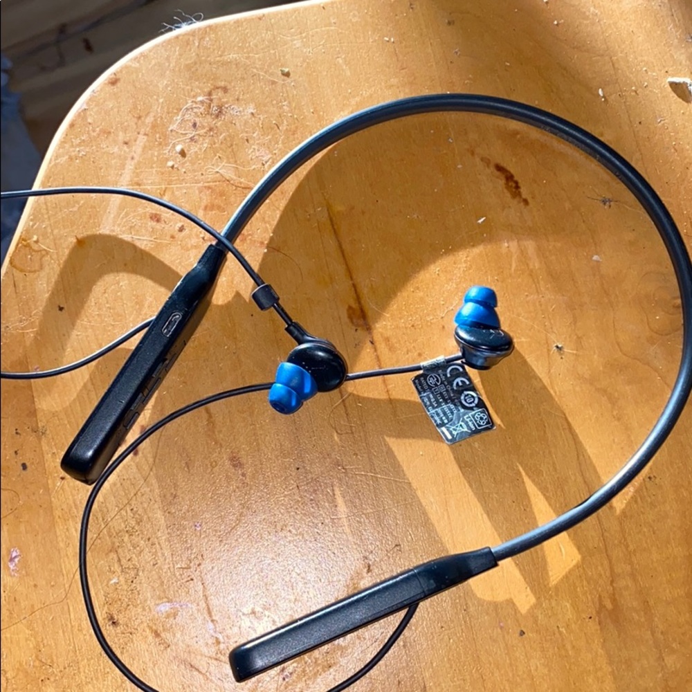 TCl wireless and wired headphones
